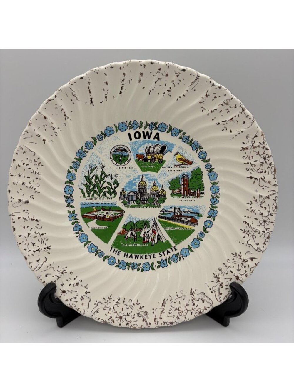 Vintage Iowa Hawkeye State Souvenir Plate 9.25 Inch Scenic Landmarks Blue Floral